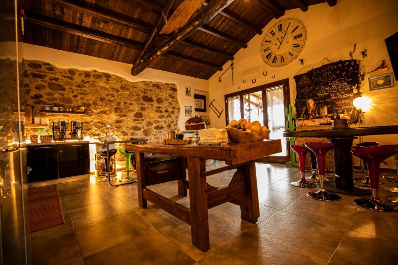 B&B Polvere Di Stelle Ummari Kültér fotó